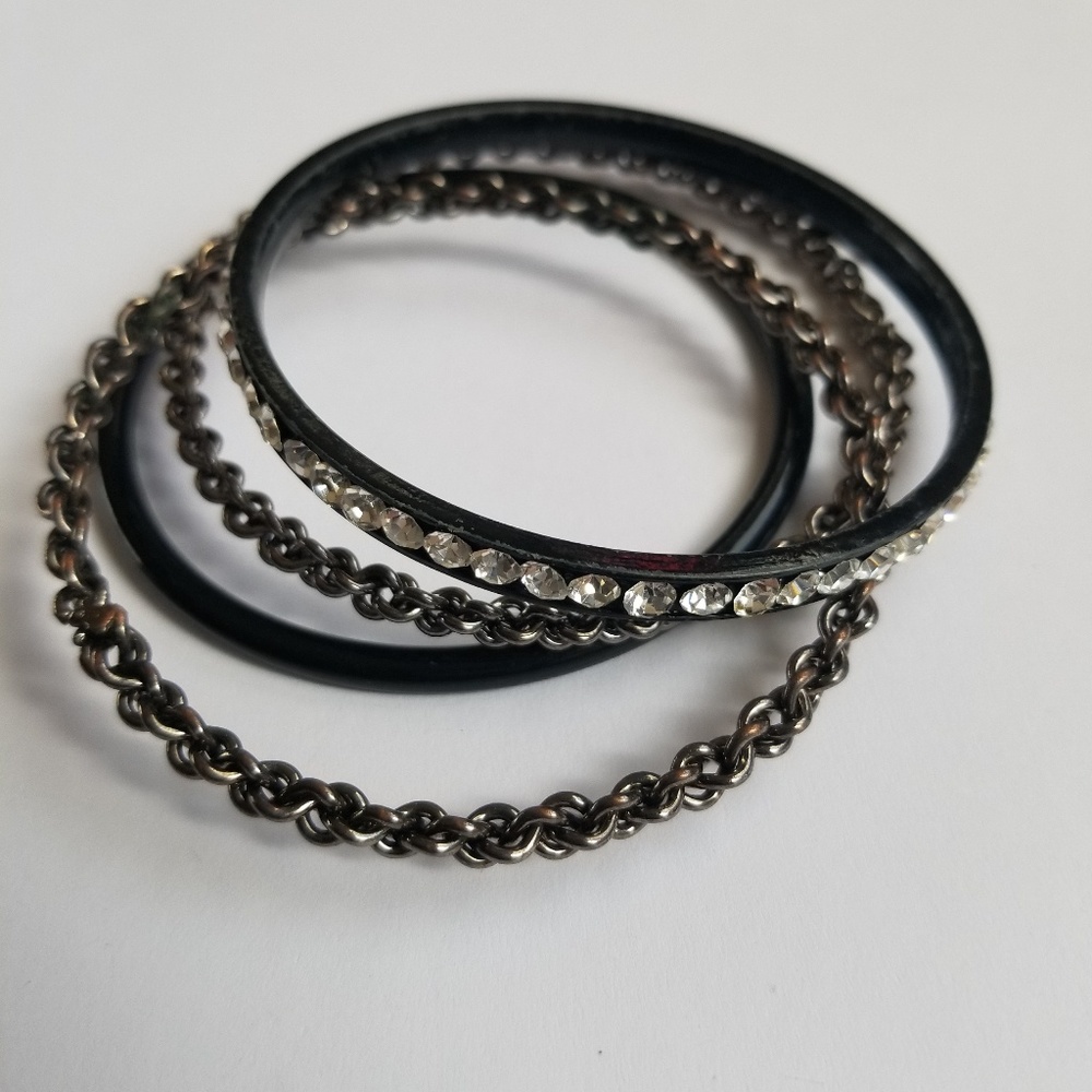 Set of 4 bangle brackets